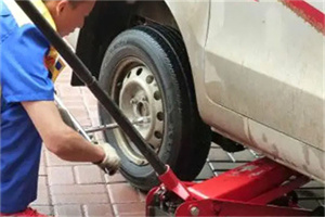 澄江附近拖车24小时服务热线电话