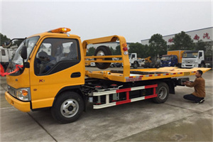 澄江哪里有拖车服务