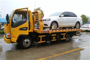 澄江附近拖车救援24小时服务热线